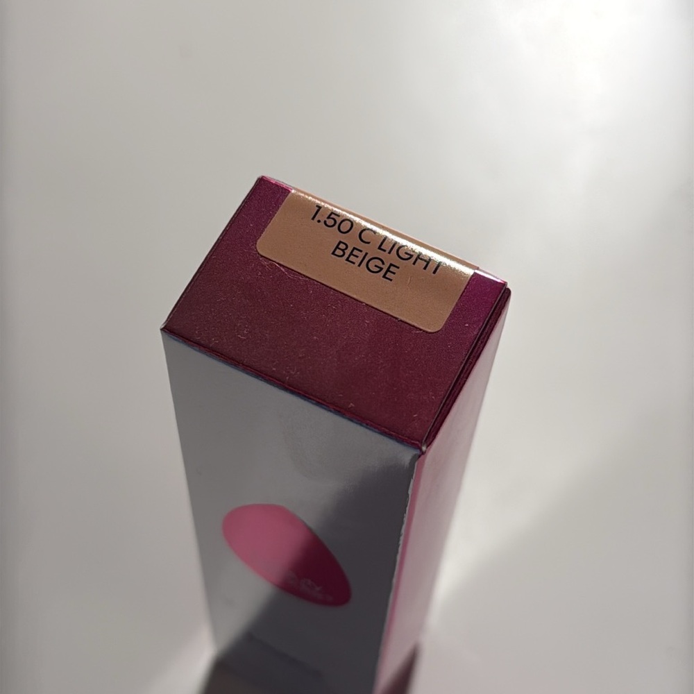 [SALE] Beautyblender Bounce Liquid Whip Long Wear Foundation #1.50 C Light Beige